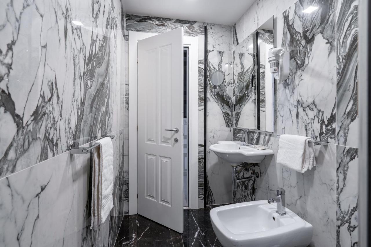 Hotel Deco Флоренция Екстериор снимка